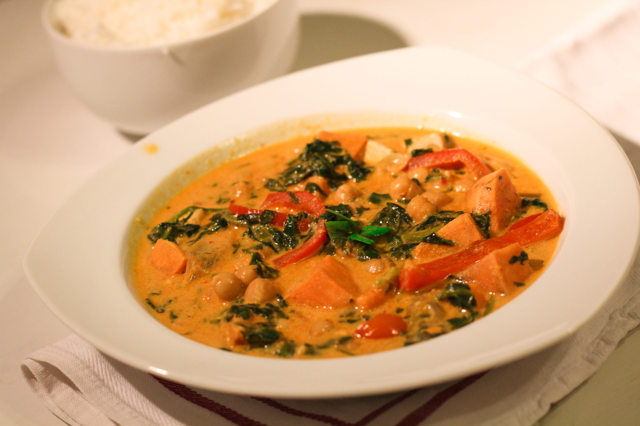 Authentisches rotes Thai Curry